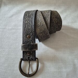 Gray Embossed Leather Belt, Floral & Skull Pattern, Antique style Buckle 117cm